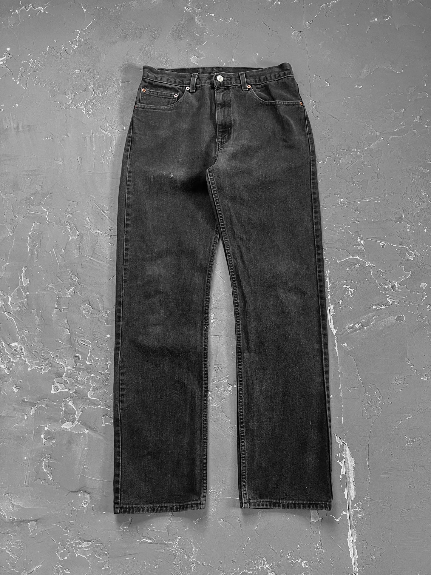 1990s Faded Black Levi’s 505 [32 x 33]