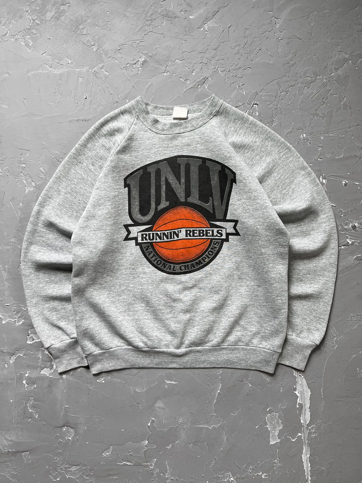 1980s UNLV Basketball Sweatshirt [M]