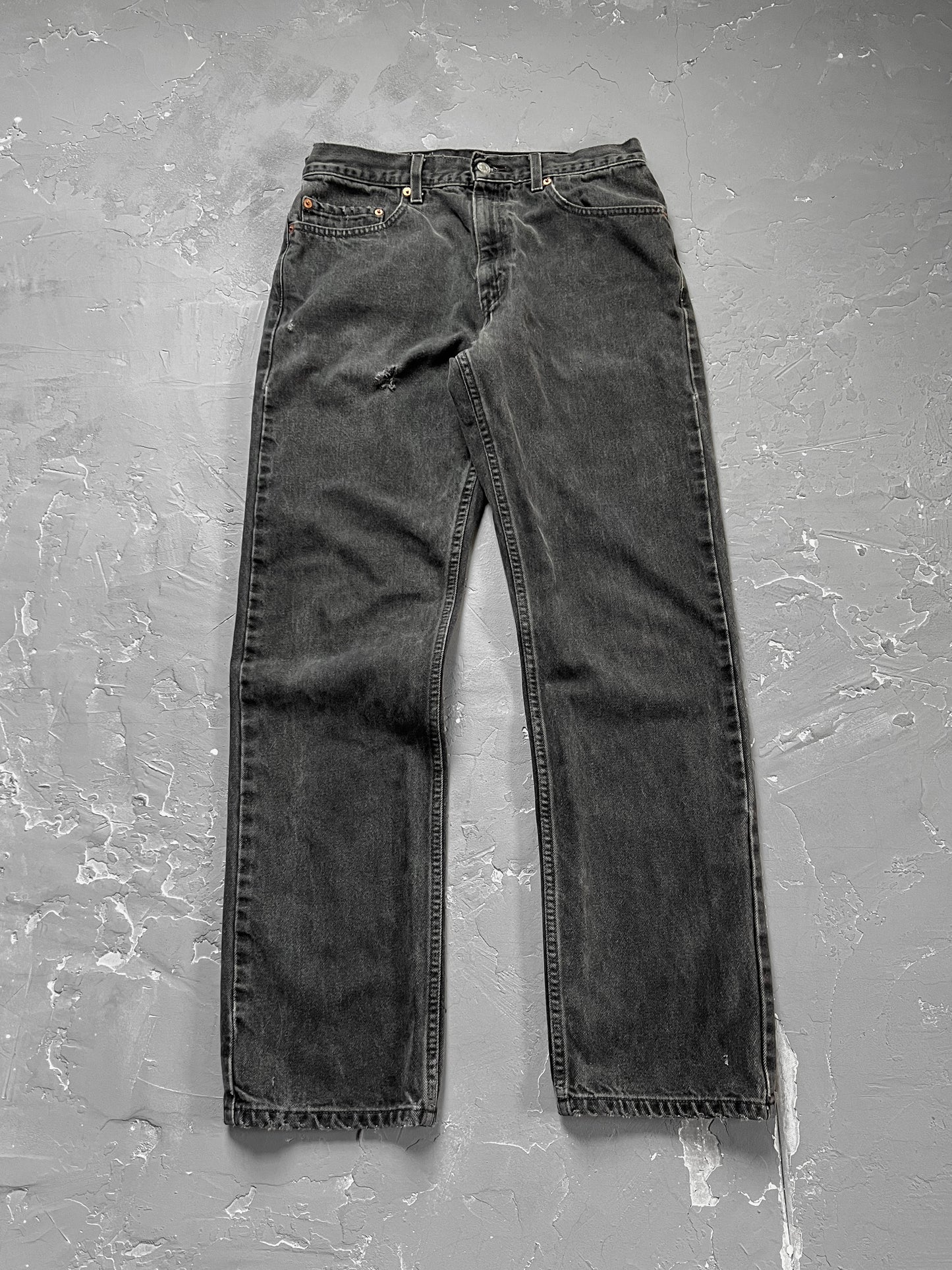 1990s Faded Black Levi’s 505 [32 x 32]