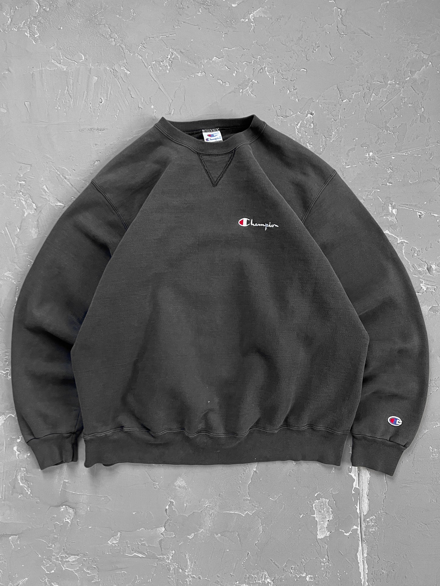 1990s Faded Black Champion Sweatshirt [XL]