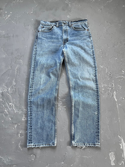 1980s Levi’s Light Wash 505 [32 x 30]