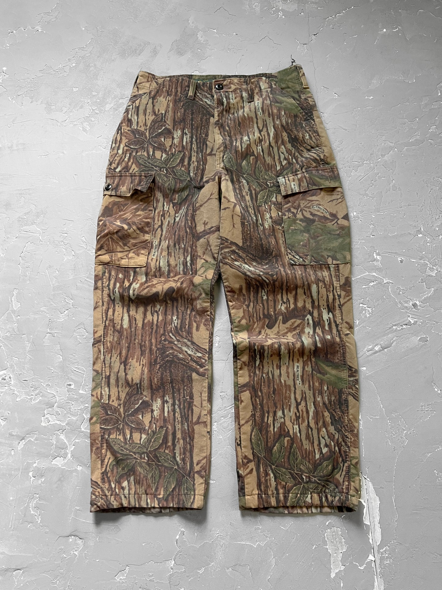 2000s Cabela’s Realtree Camo Fleece Utility Cargo Pants [34 x 30]