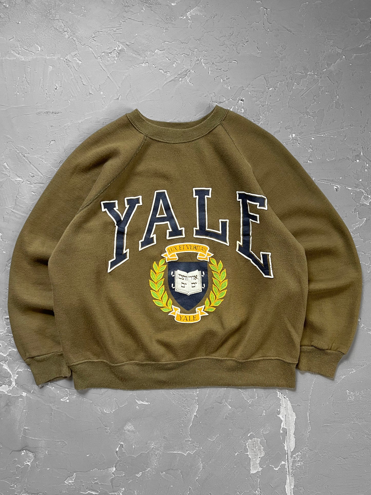 1980s Yale University Boxy Raglan
Sweatshirt [L]