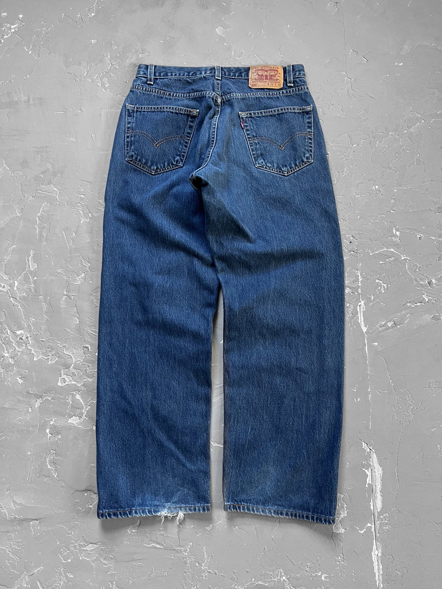 1990s Baggy Levi’s 569 [31 x 30]