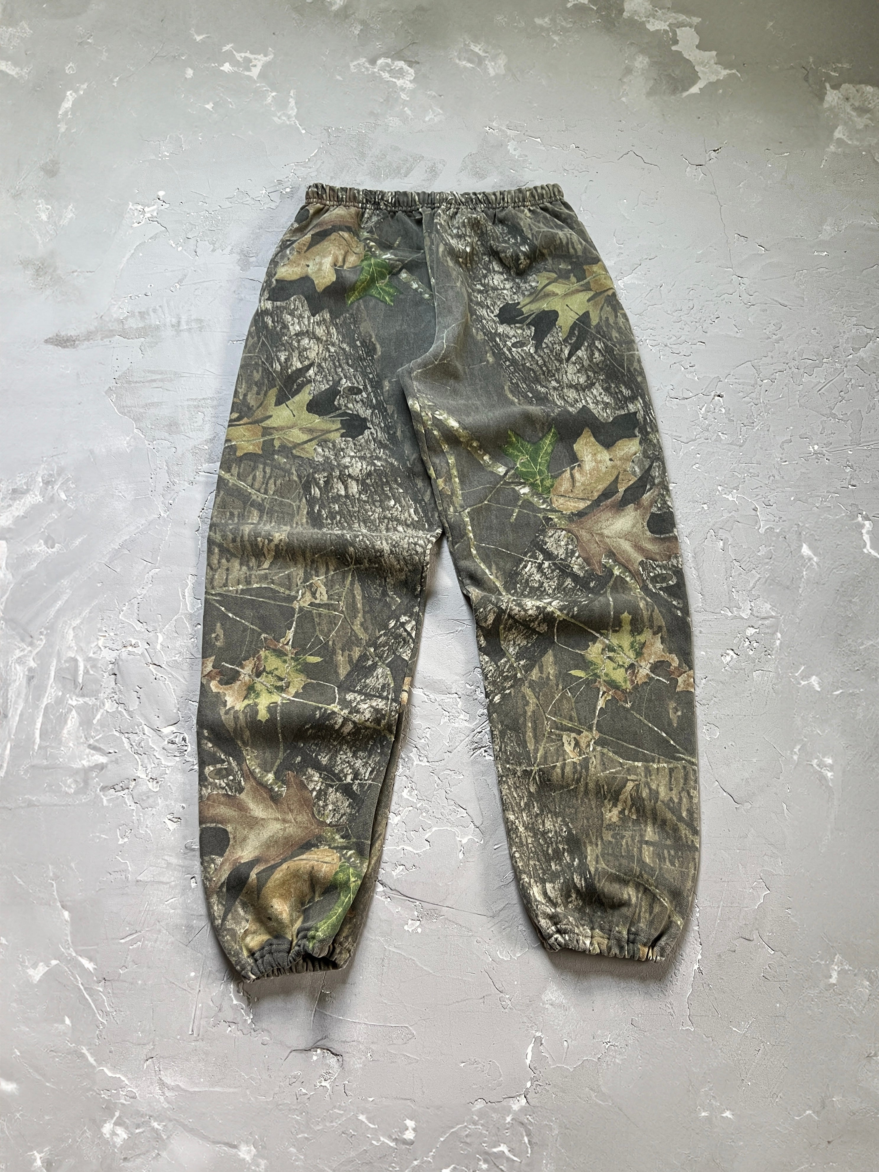 1990s Mossy Oak Camo Sweatpants [26-36 x 30]