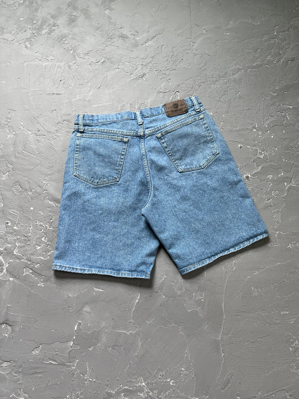 2000s Wrangler Baggy Denim Shorts [34]