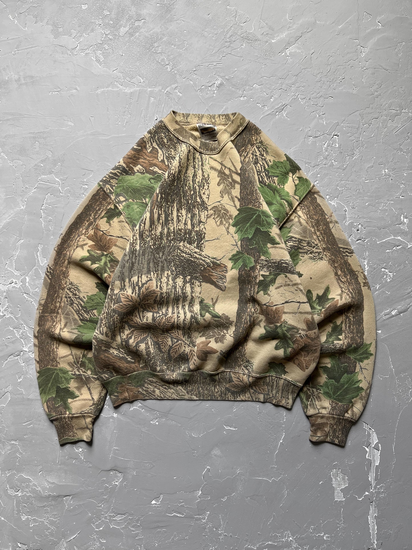 1990s Boxy Realtree Camouflage Sweatshirt [L]