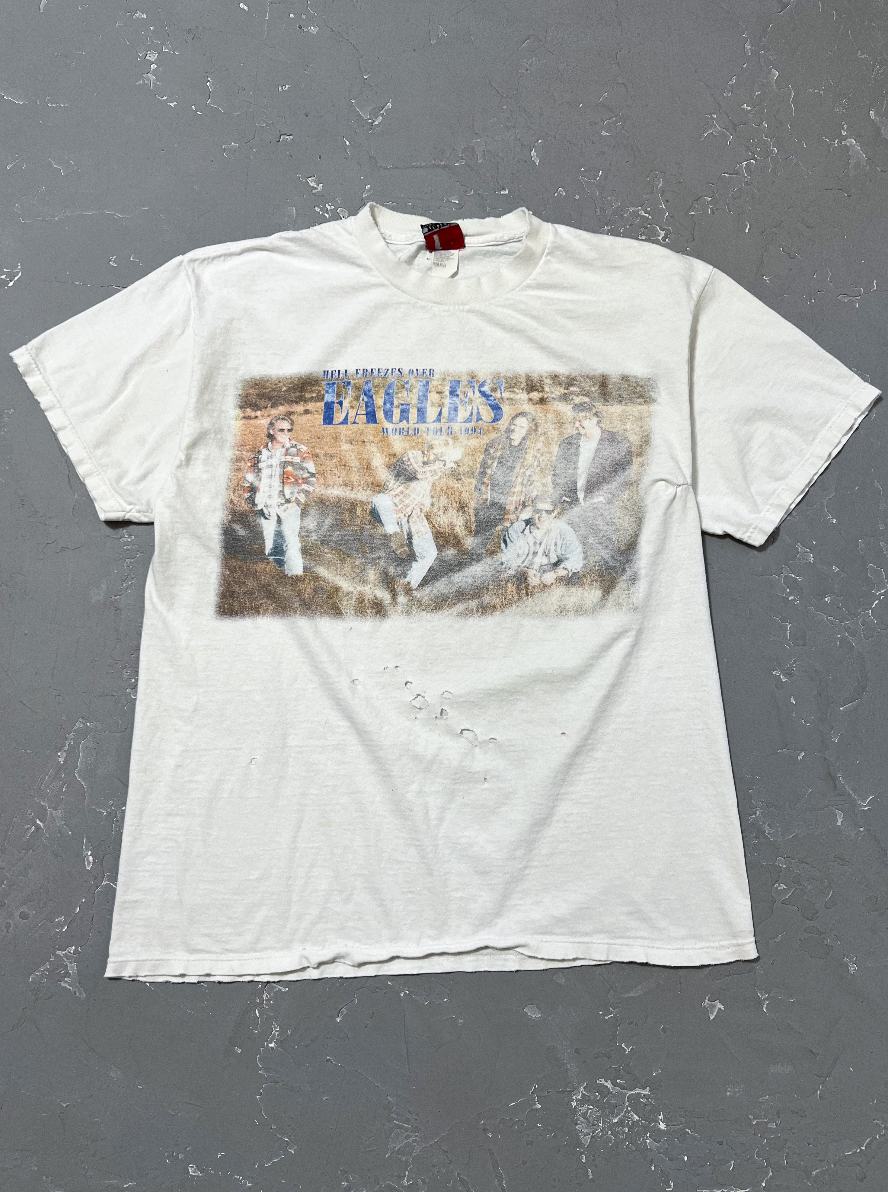 Vintage Eagles Hell Freezes Over 1995 World Tour T-shirt. 