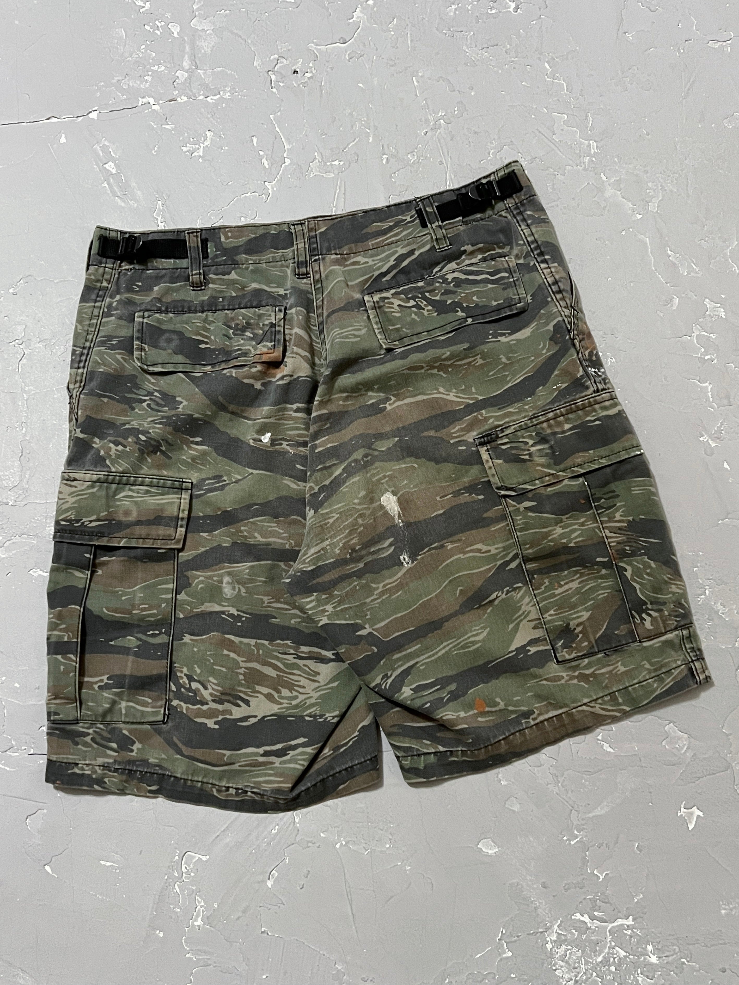 1980s Painted Tiger Camo Army Shorts [26-32]