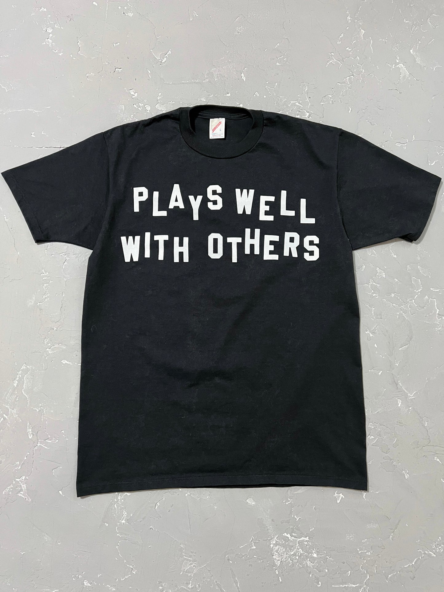 1990s “Plays Well With Others” Tee [L]