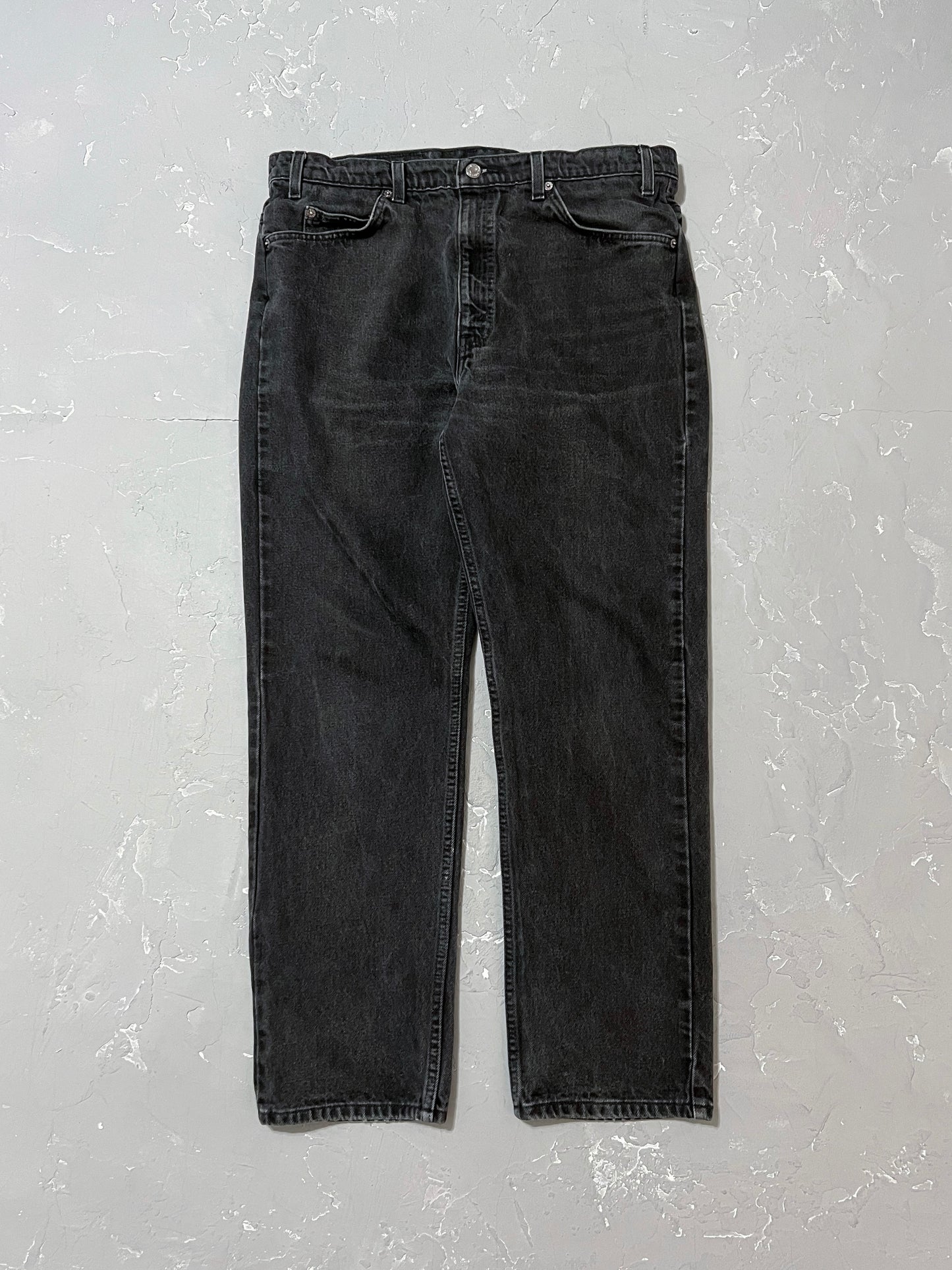 1990s Black Levi’s 505 Orange Tabs [36 x 30]