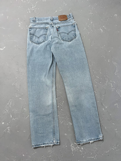 1990s Light Wash Levi’s 505 [31 x 32]