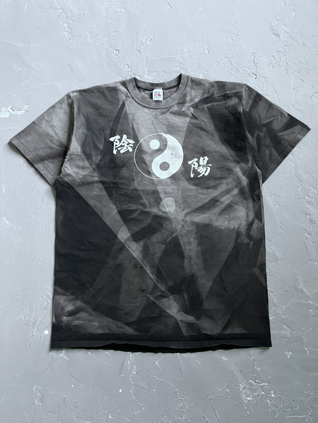 1980s Sun Bleached Yin-Yang Tee [L]