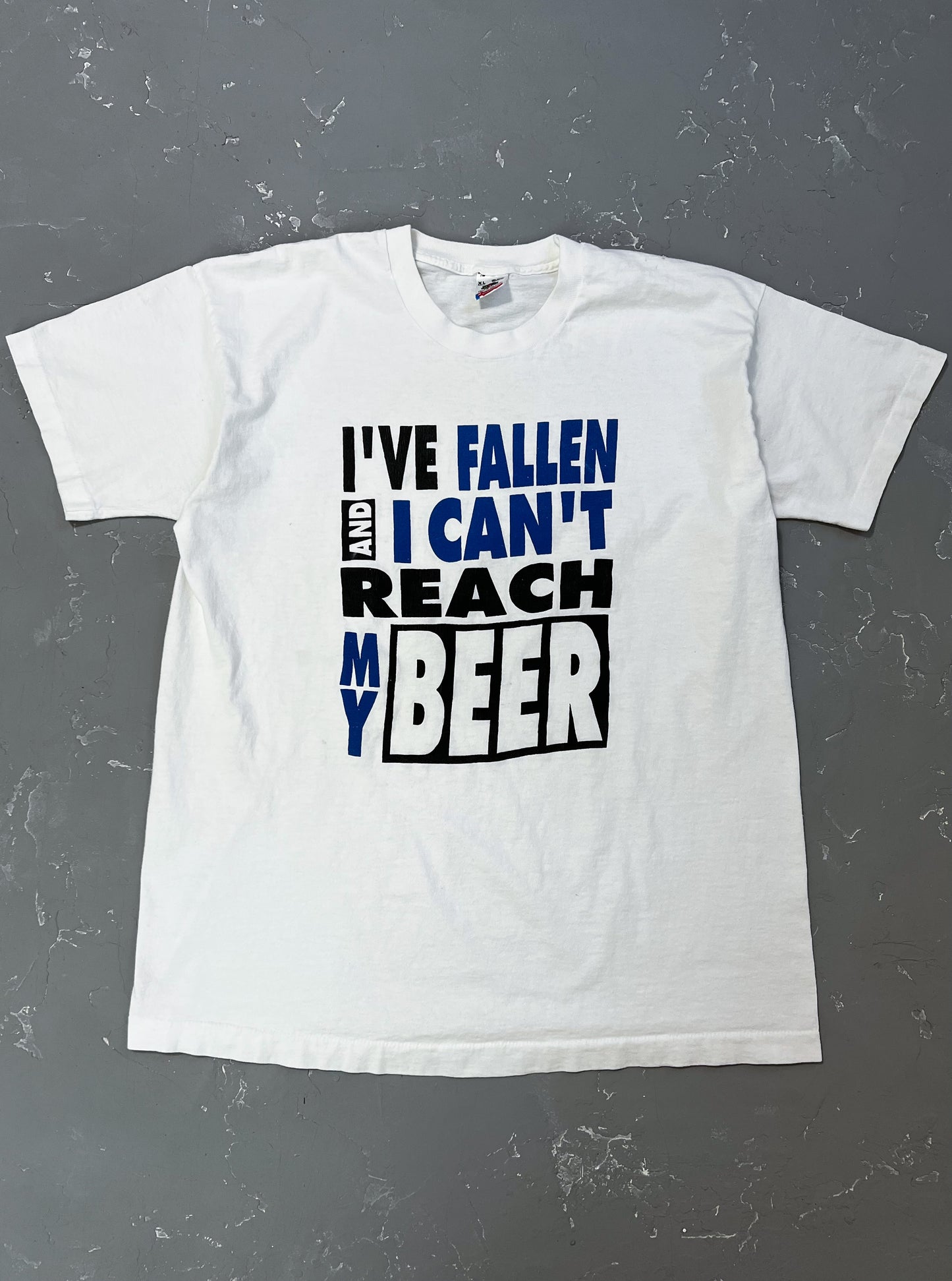 1990s “I’ve Fallen & I Can’t Reach My Beer” Tee [L]