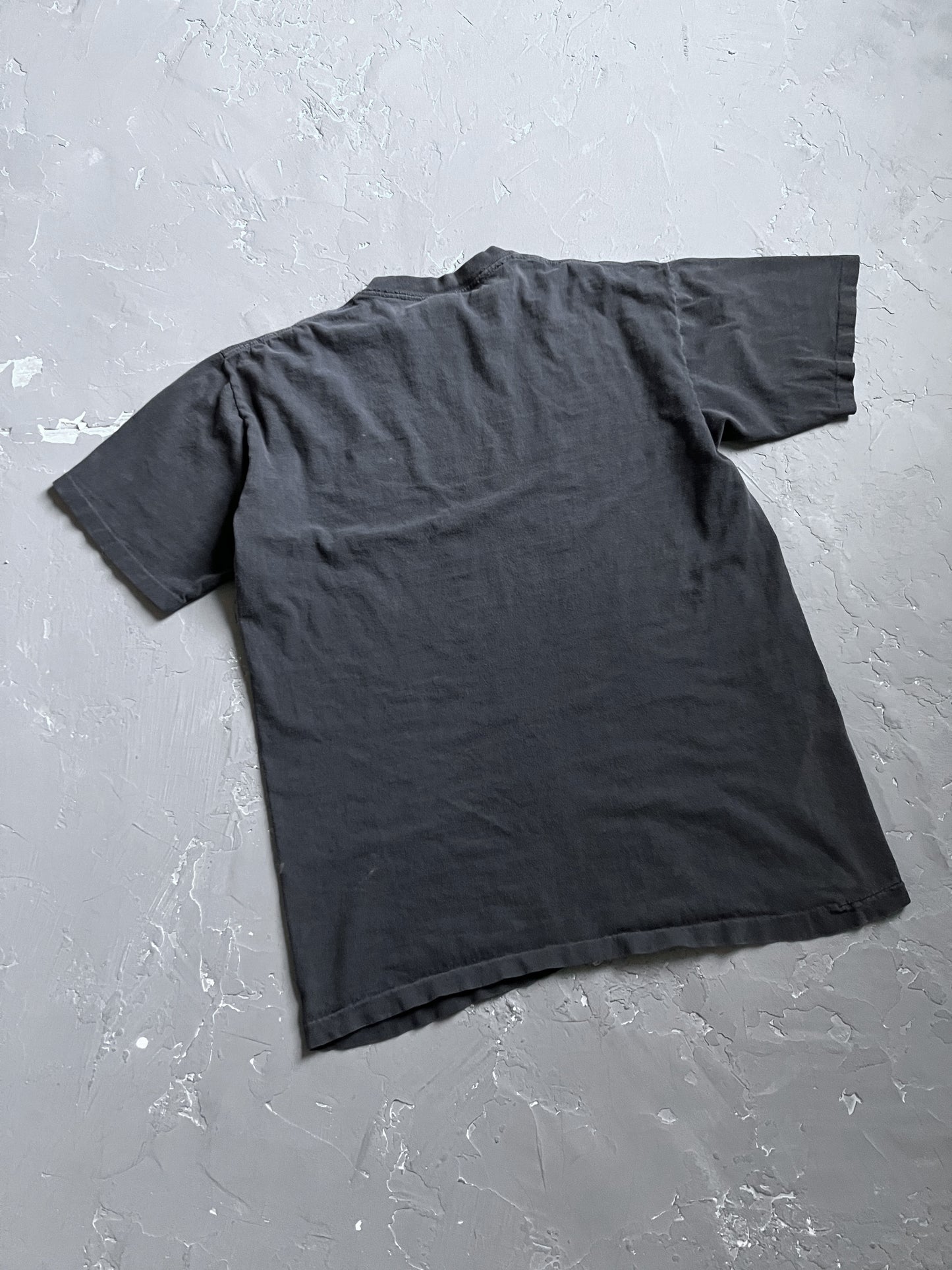 1980s Sun Faded Black Single-Stitched Pocket Tee [L]