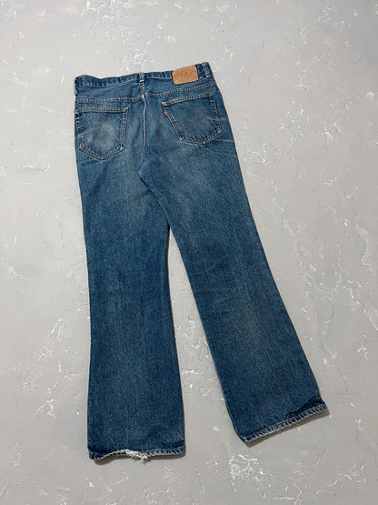 1980s Flared Levi’s 517 [34 x 32]