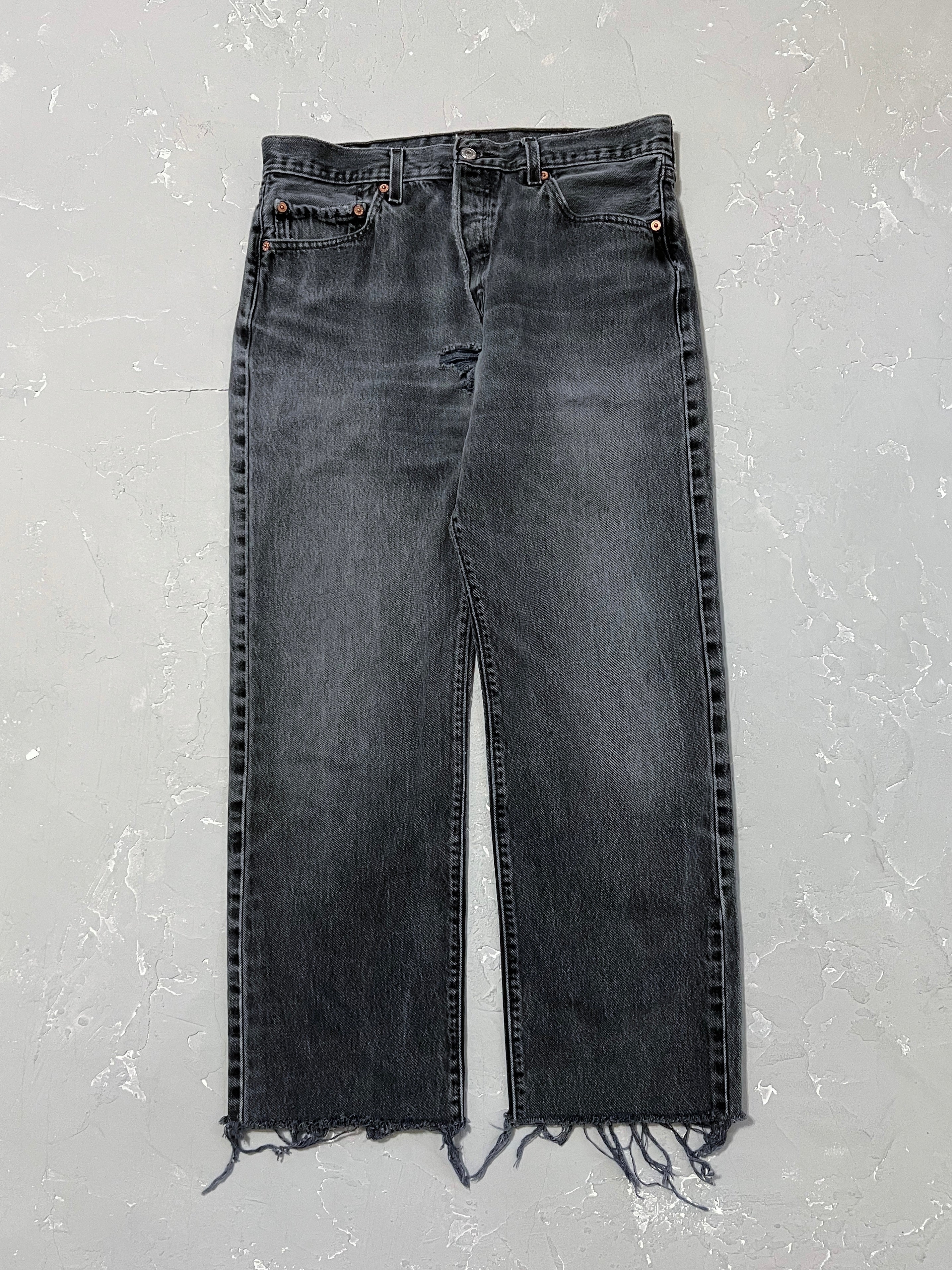 1990s Faded Black Levi’s 501 [33 x 30]