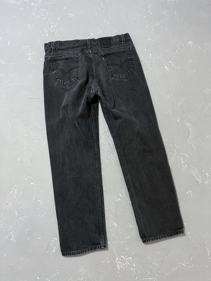 1990s Black Levi’s 505 Orange Tabs [36 x 30]
