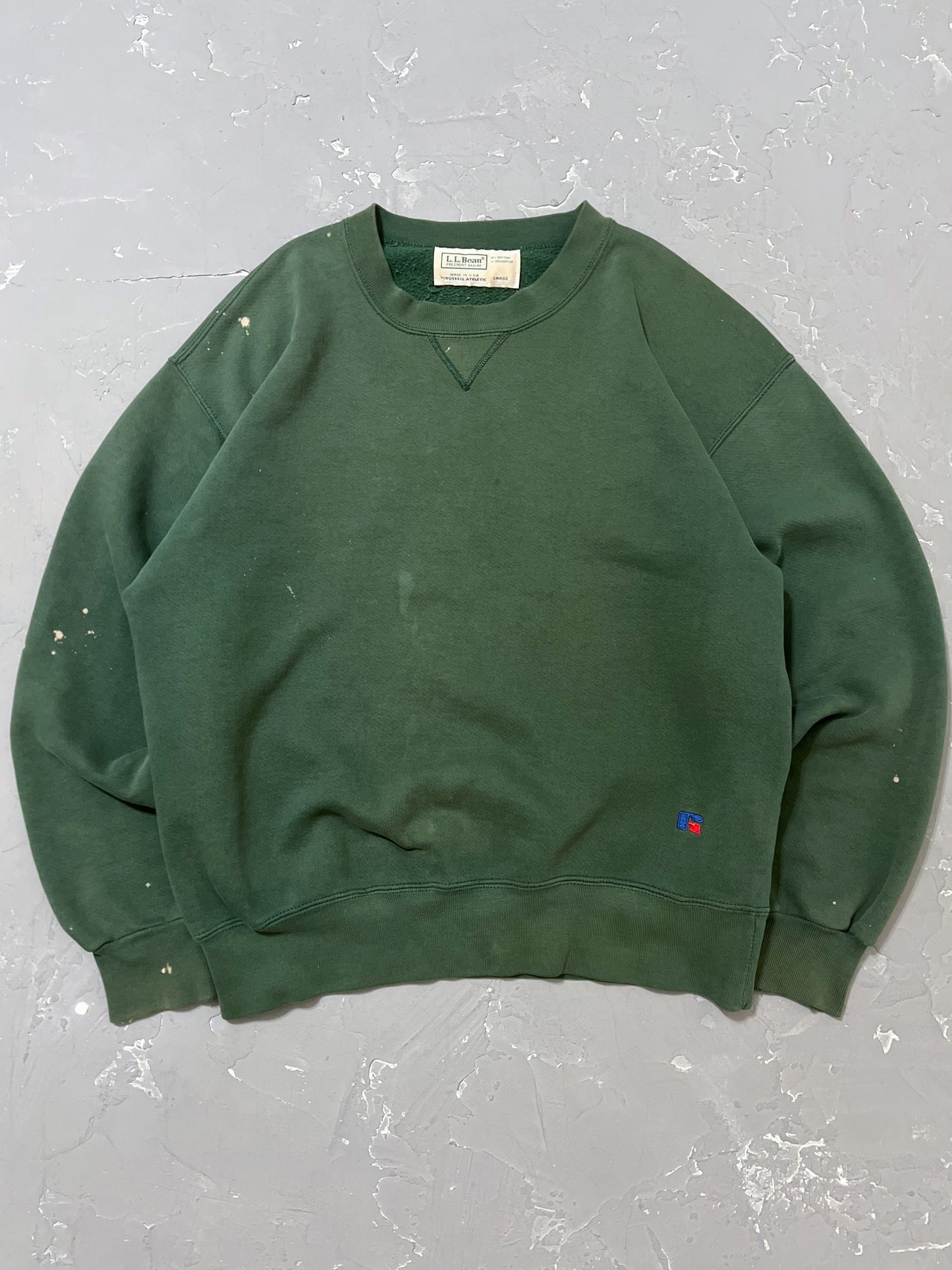 1990s Sun Faded Pine Green L.L. Bean by Russell Sweatshirt [L]