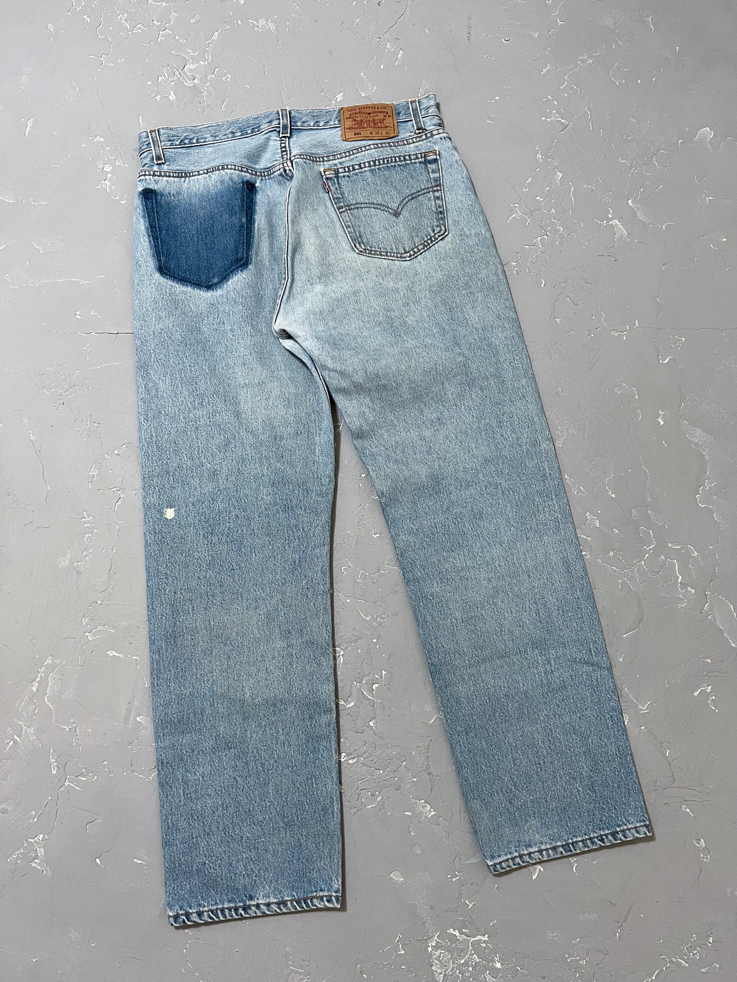 1990s Levi’s 501 [34 x 30]